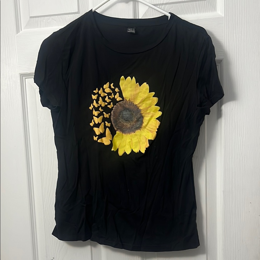 SHEIN Black Fitted Graphic Short Sleeve Tee